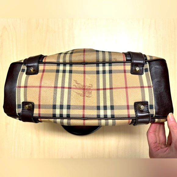 WOW - Authentic Burberry Satchel = GREAT FOR DATE NIGHT OR GIRL NIGHT OUT! WOW!! - Picture 6 of 14